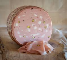 Mortadella con i pistacchi